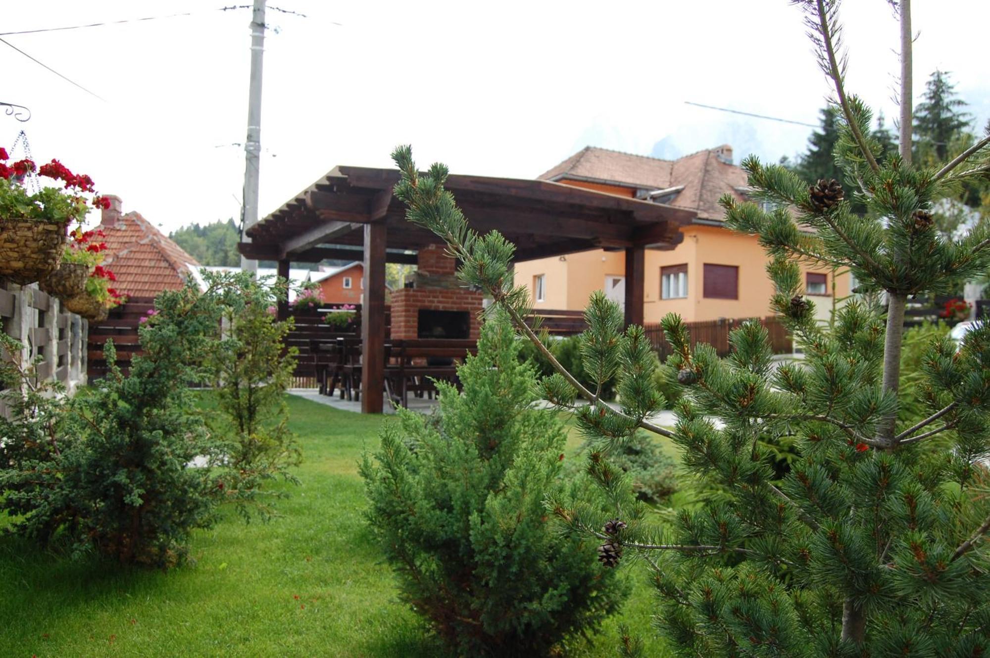 The Ghetto Hotel Buşteni Værelse billede