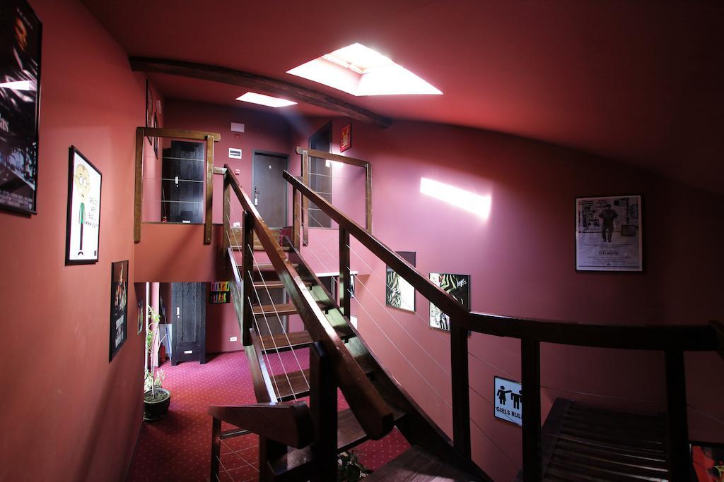 The Ghetto Hotel Buşteni Eksteriør billede